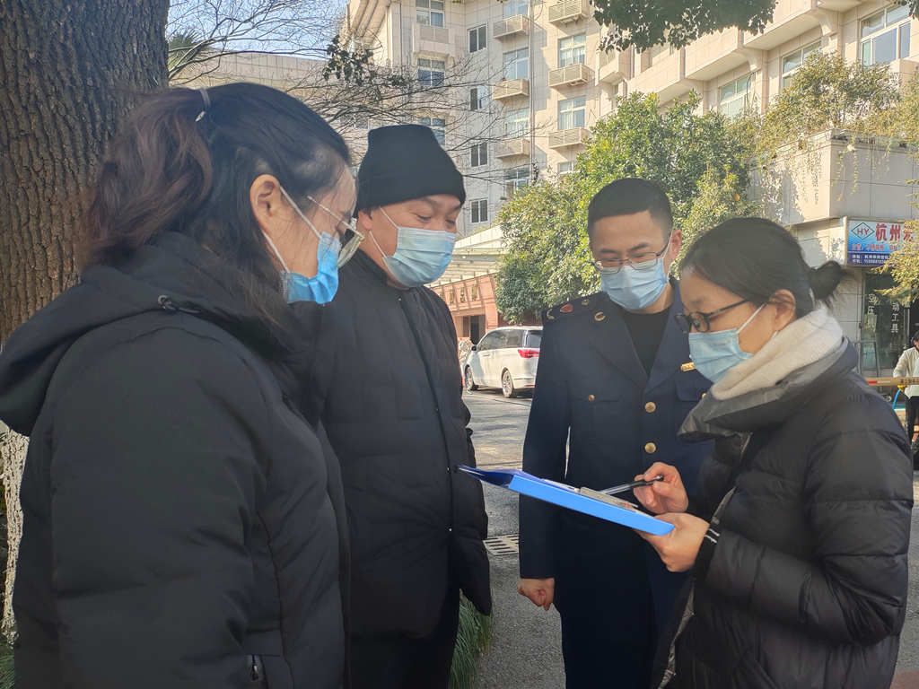 区监管局走访耀世娱乐市场 检查疫情防控工作