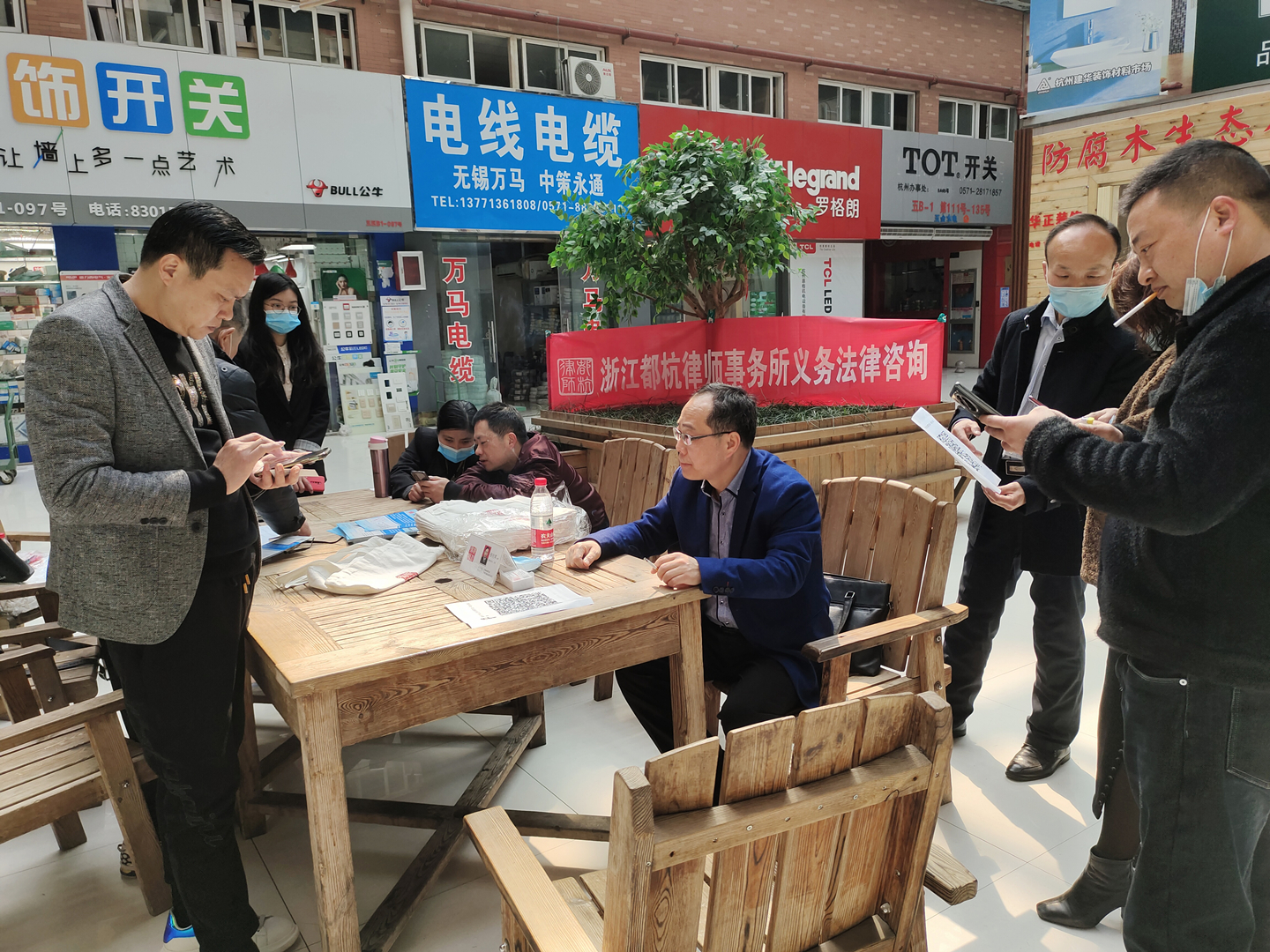 法律服务进耀世娱乐市场啦